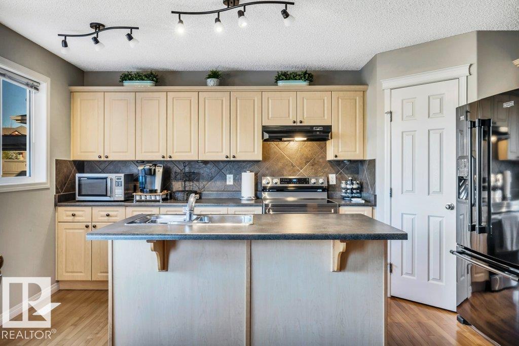 16306 49 St Nw, Edmonton, Alberta  T5Y 3H8 - Photo 9 - E4462698
