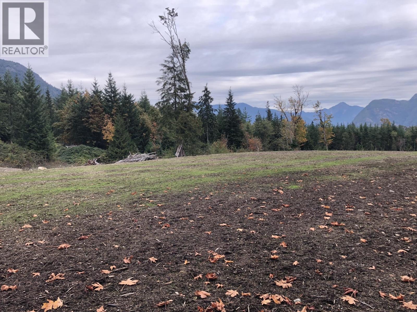 Lot D Elphinstone Crossing, Gibsons, British Columbia V0N 1V9 - Photo 8 - R3012818