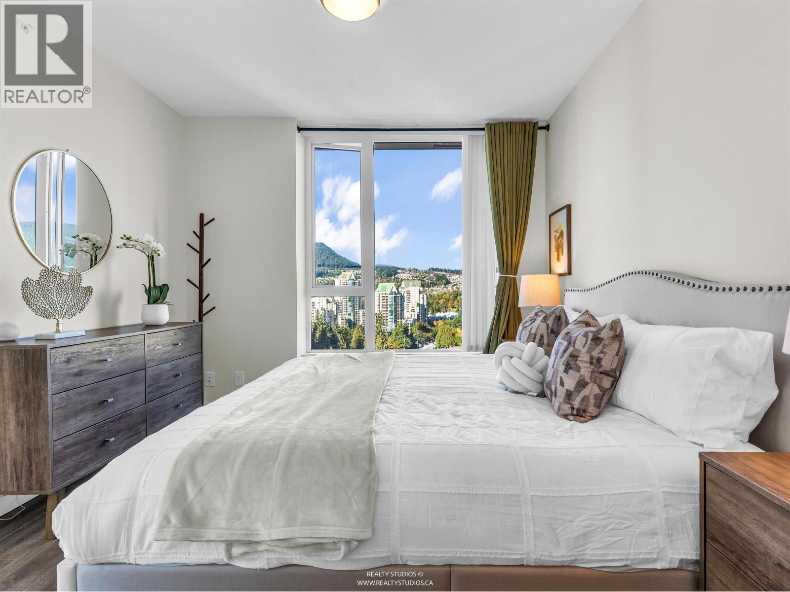 1905 3100 Windsor Gate, Coquitlam, British Columbia  V3B 0P3 - Photo 18 - R3059096