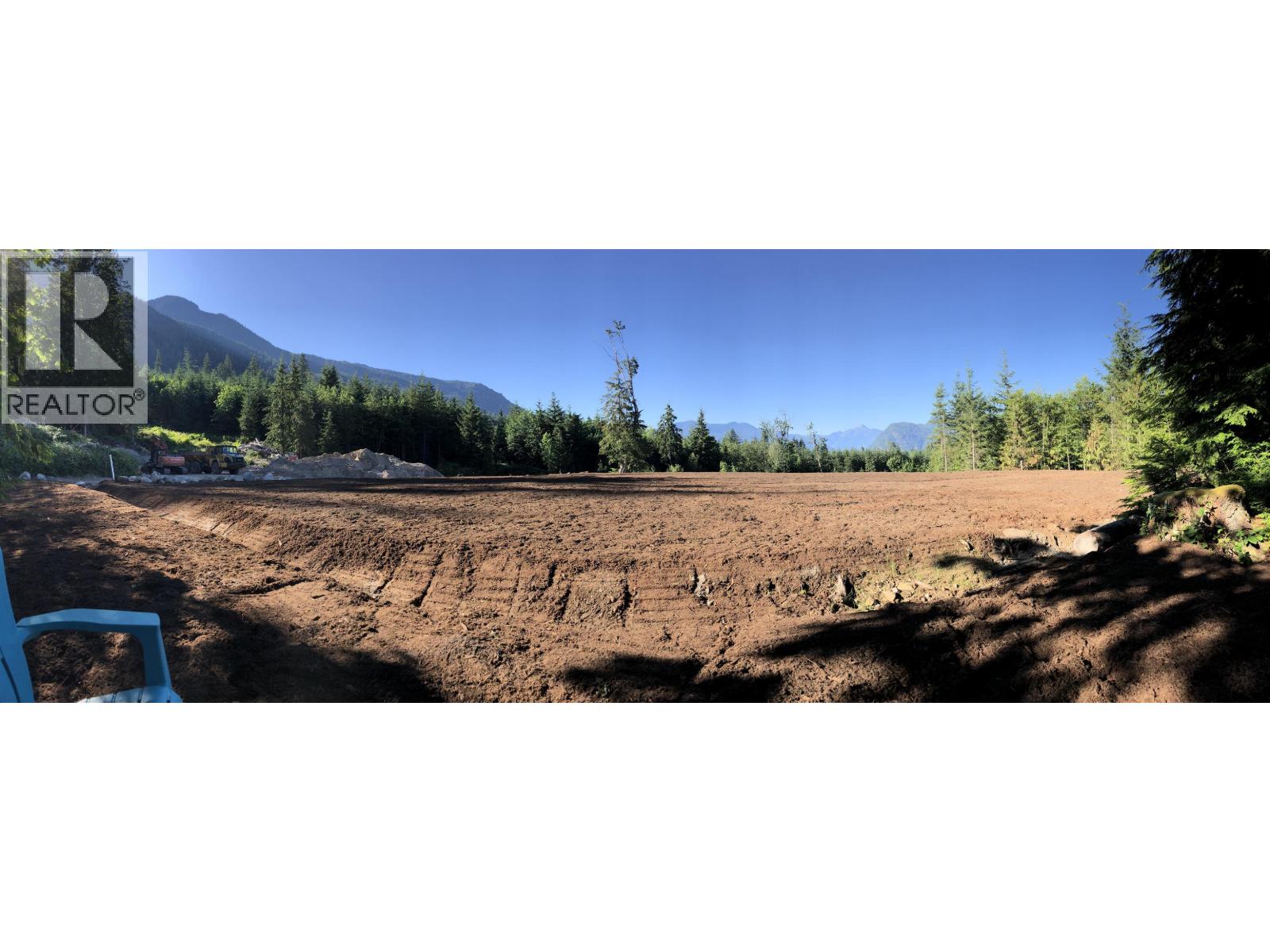 Lot D Elphinstone Crossing, Gibsons, British Columbia V0N 1V9 - Photo 5 - R3012818