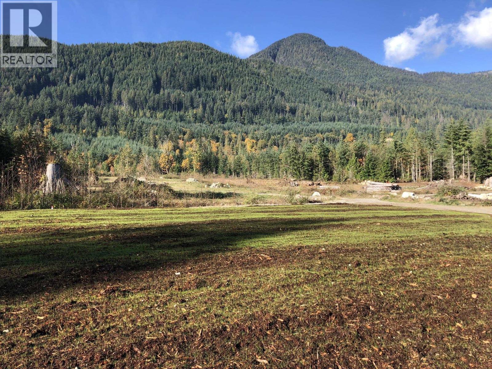 Lot D Elphinstone Crossing, Gibsons, British Columbia V0N 1V9 - Photo 9 - R3012818