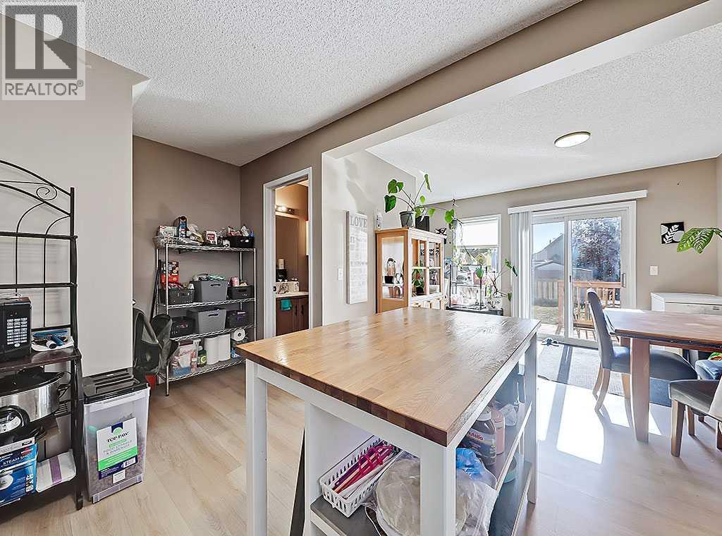 292 Coventry Close Ne, Calgary, Alberta  T3K 4C5 - Photo 7 - A2263409