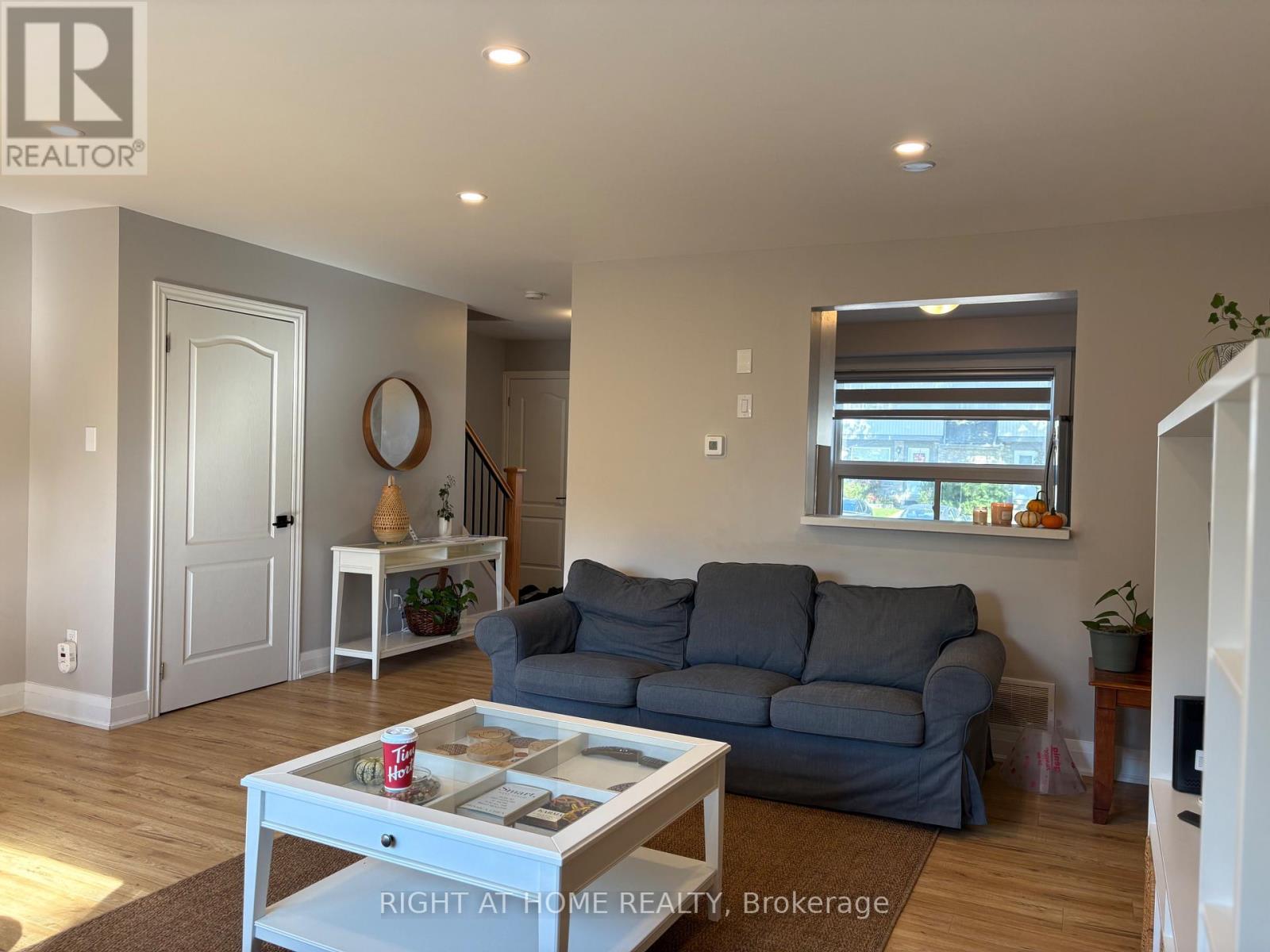 641 Woodward Avenue, Milton, Ontario  L9T 3K4 - Photo 11 - W12461932