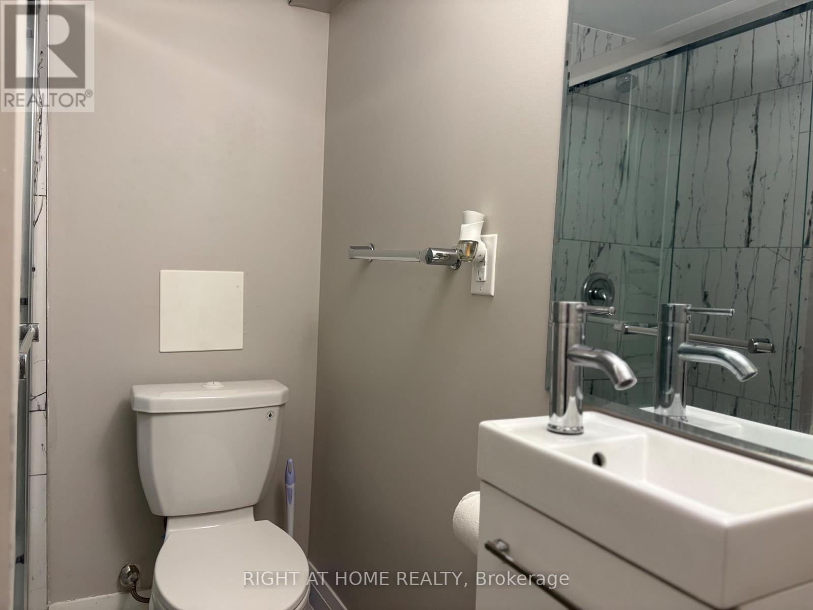 641 Woodward Avenue, Milton, Ontario  L9T 3K4 - Photo 31 - W12461932
