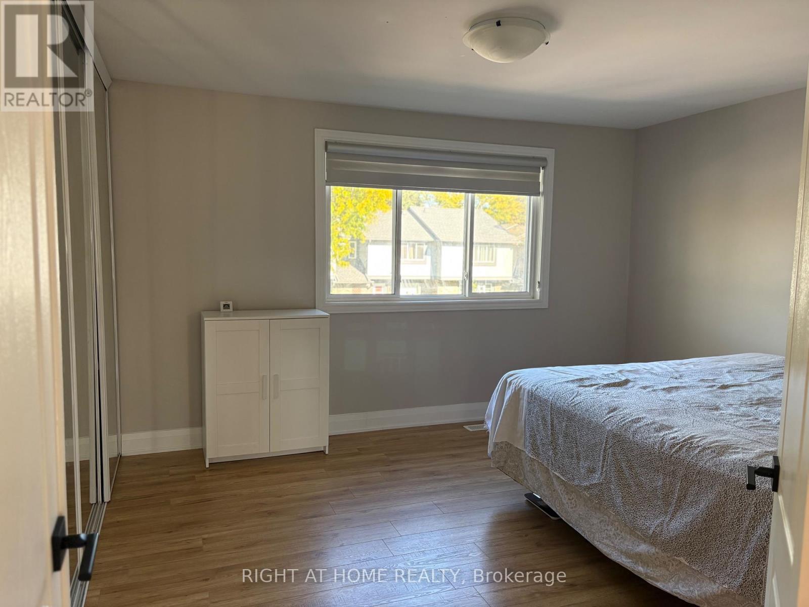 641 Woodward Avenue, Milton, Ontario  L9T 3K4 - Photo 16 - W12461932