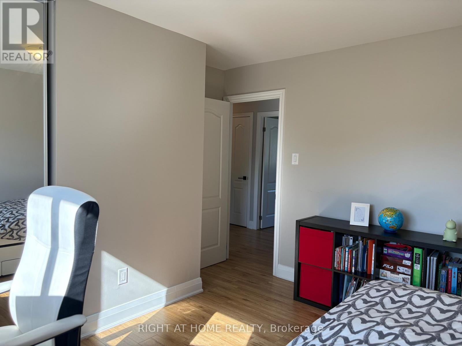 641 Woodward Avenue, Milton, Ontario  L9T 3K4 - Photo 21 - W12461932