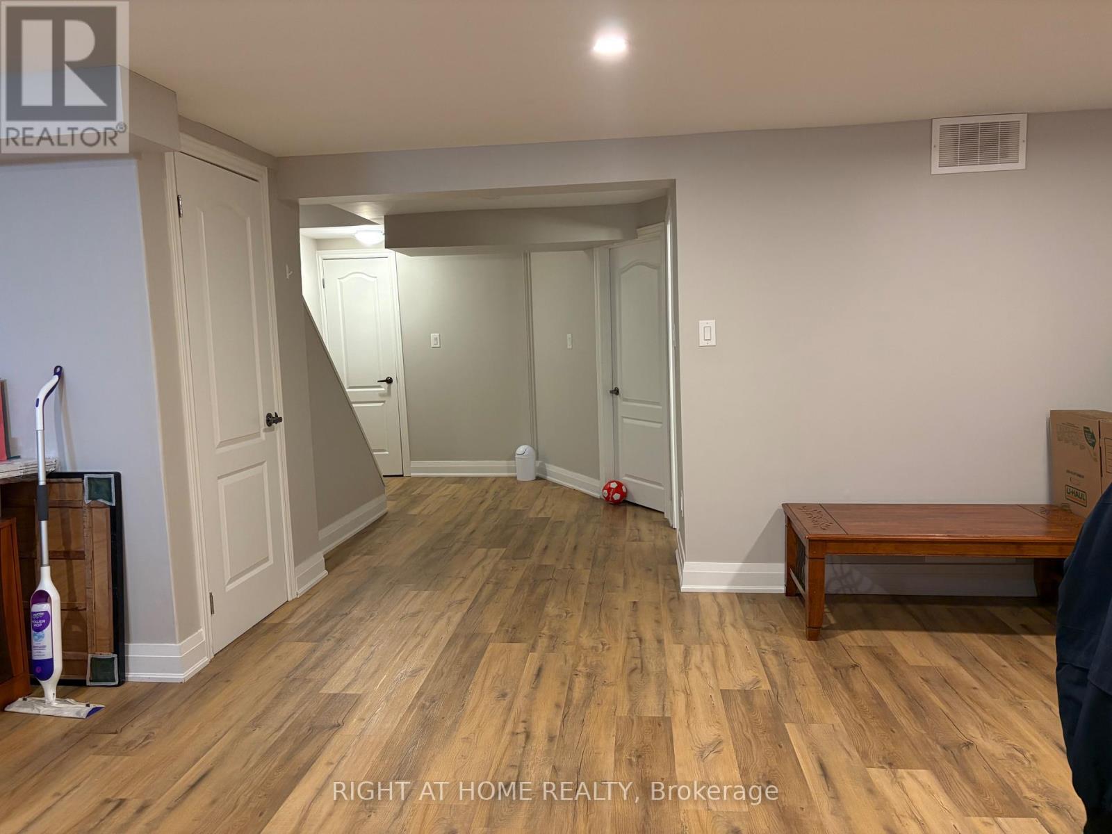 641 Woodward Avenue, Milton, Ontario  L9T 3K4 - Photo 27 - W12461932