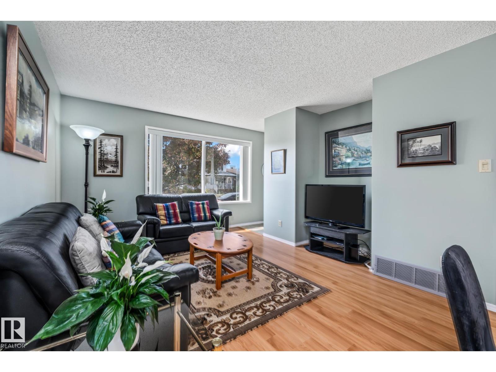 7327 189 St Nw Nw, Edmonton, Alberta  T5T 5G7 - Photo 5 - E4460492