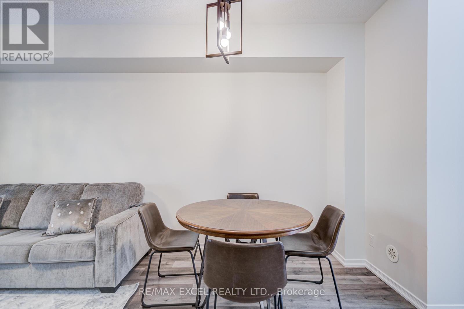 24 Ormerod Lane, Richmond Hill, Ontario  L4S 0G3 - Photo 8 - N12457986