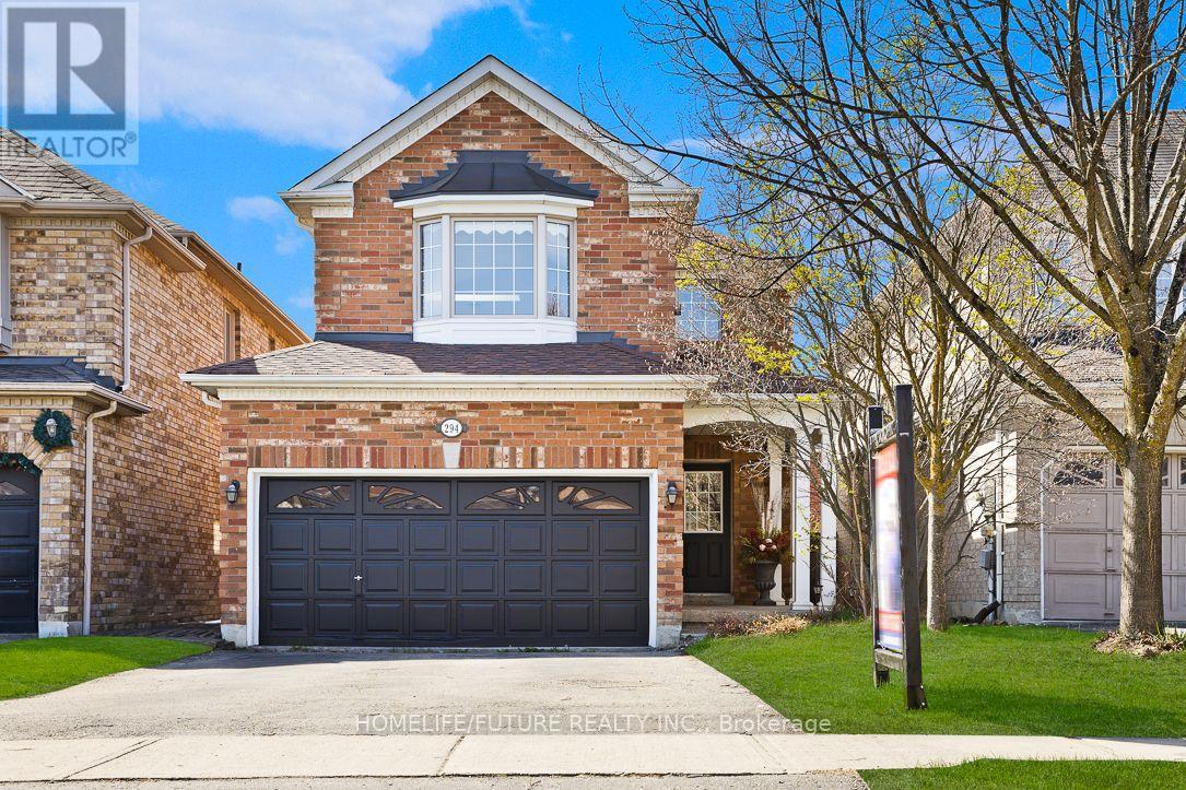 294 Mcbride Crescent, Newmarket, Ontario  L3X 2W3 - Photo 2 - N12470344