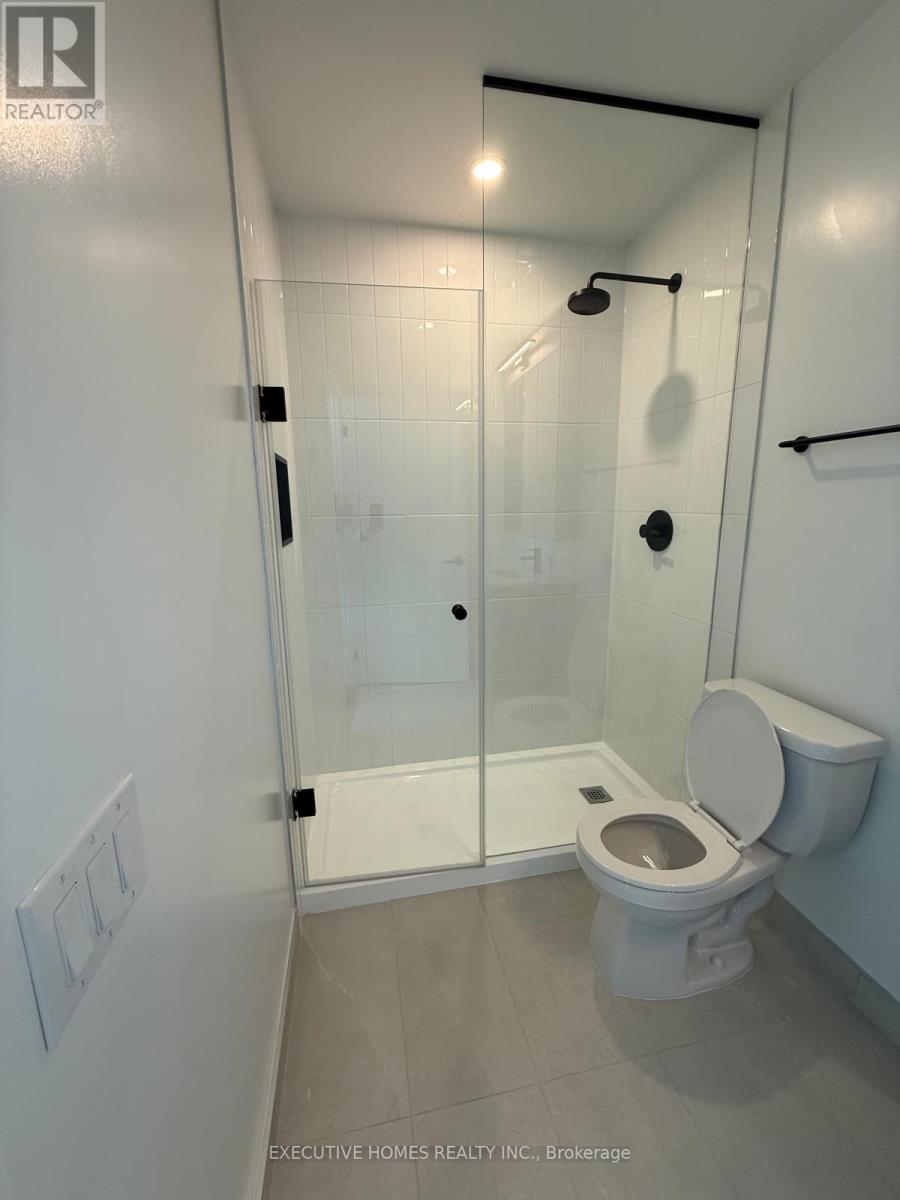 705 - 2495 Eglinton Avenue W, Mississauga, Ontario  L5M 2V8 - Photo 11 - W12470345
