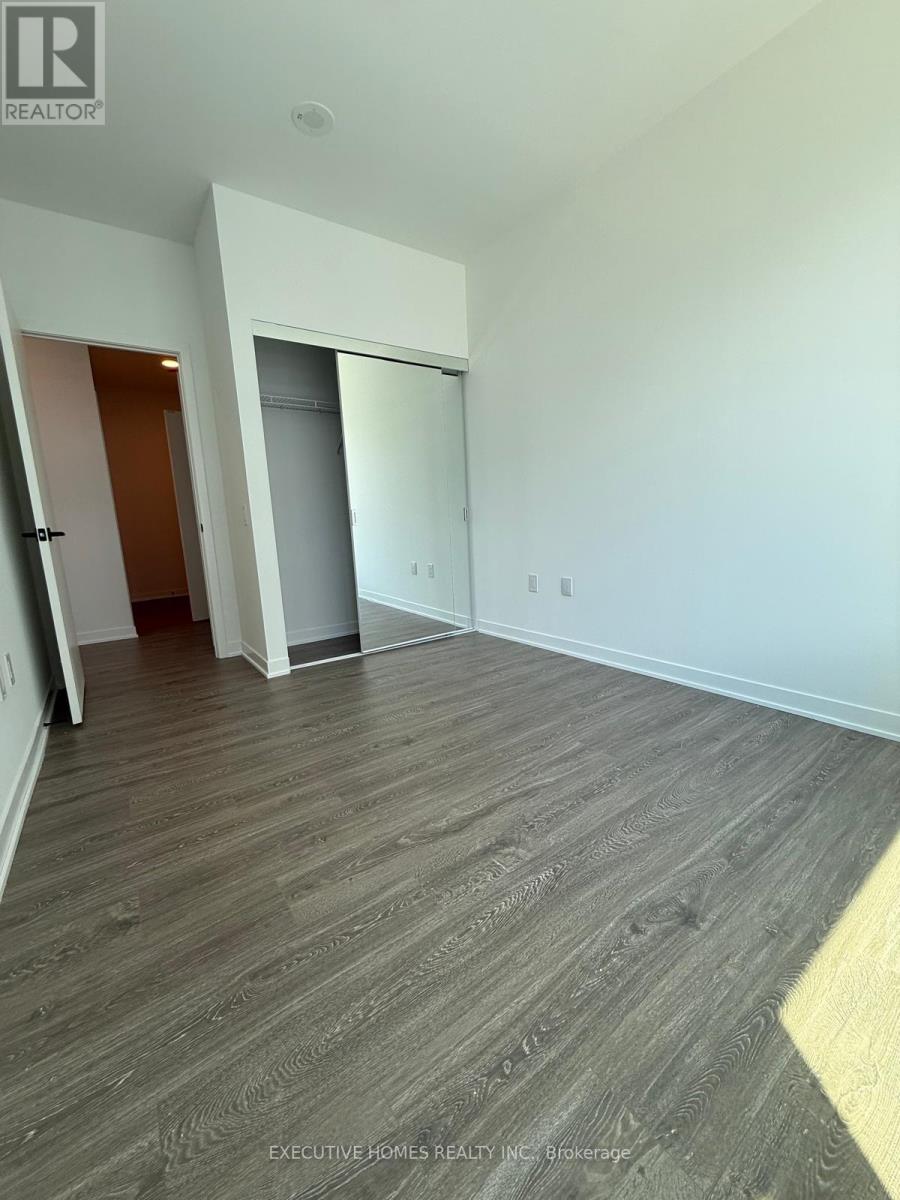 705 - 2495 Eglinton Avenue W, Mississauga, Ontario  L5M 2V8 - Photo 9 - W12470345