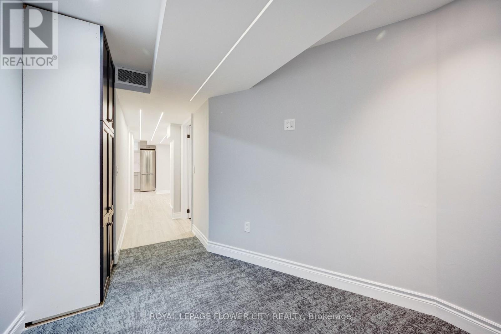 57 Letty Avenue, Brampton, Ontario  L6Y 4T1 - Photo 21 - W12470352