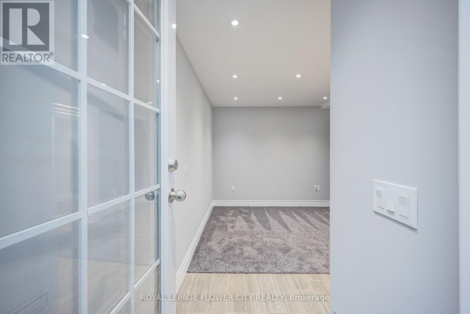 57 Letty Avenue, Brampton, Ontario  L6Y 4T1 - Photo 27 - W12470352