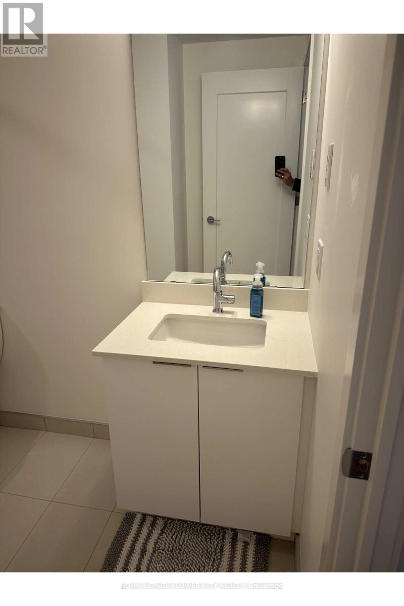 1311 - 3079 Trafalgar Road, Oakville, Ontario  L6H 8C5 - Photo 14 - W12470367