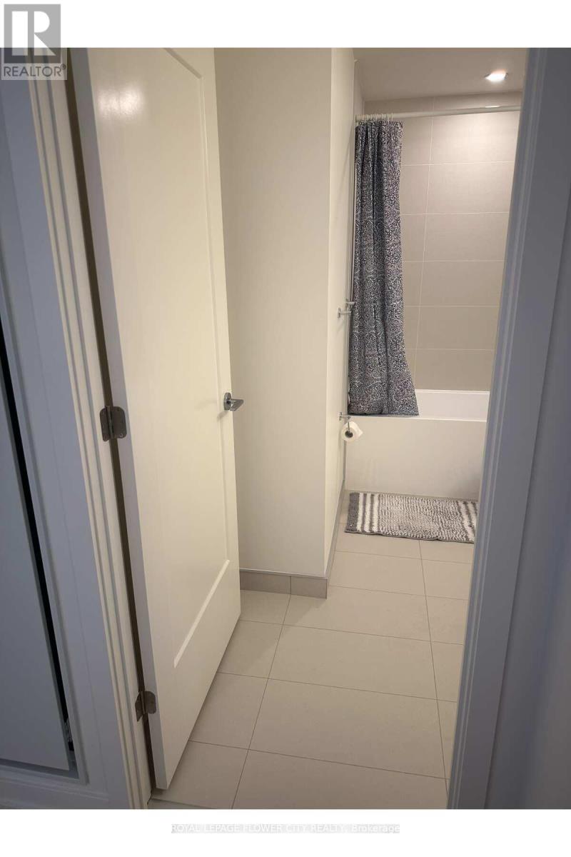 1311 - 3079 Trafalgar Road, Oakville, Ontario  L6H 8C5 - Photo 15 - W12470367