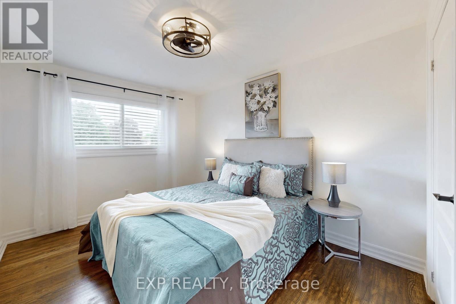 5 Lockton Crescent, Brampton, Ontario  L6W 1C2 - Photo 21 - W12470368
