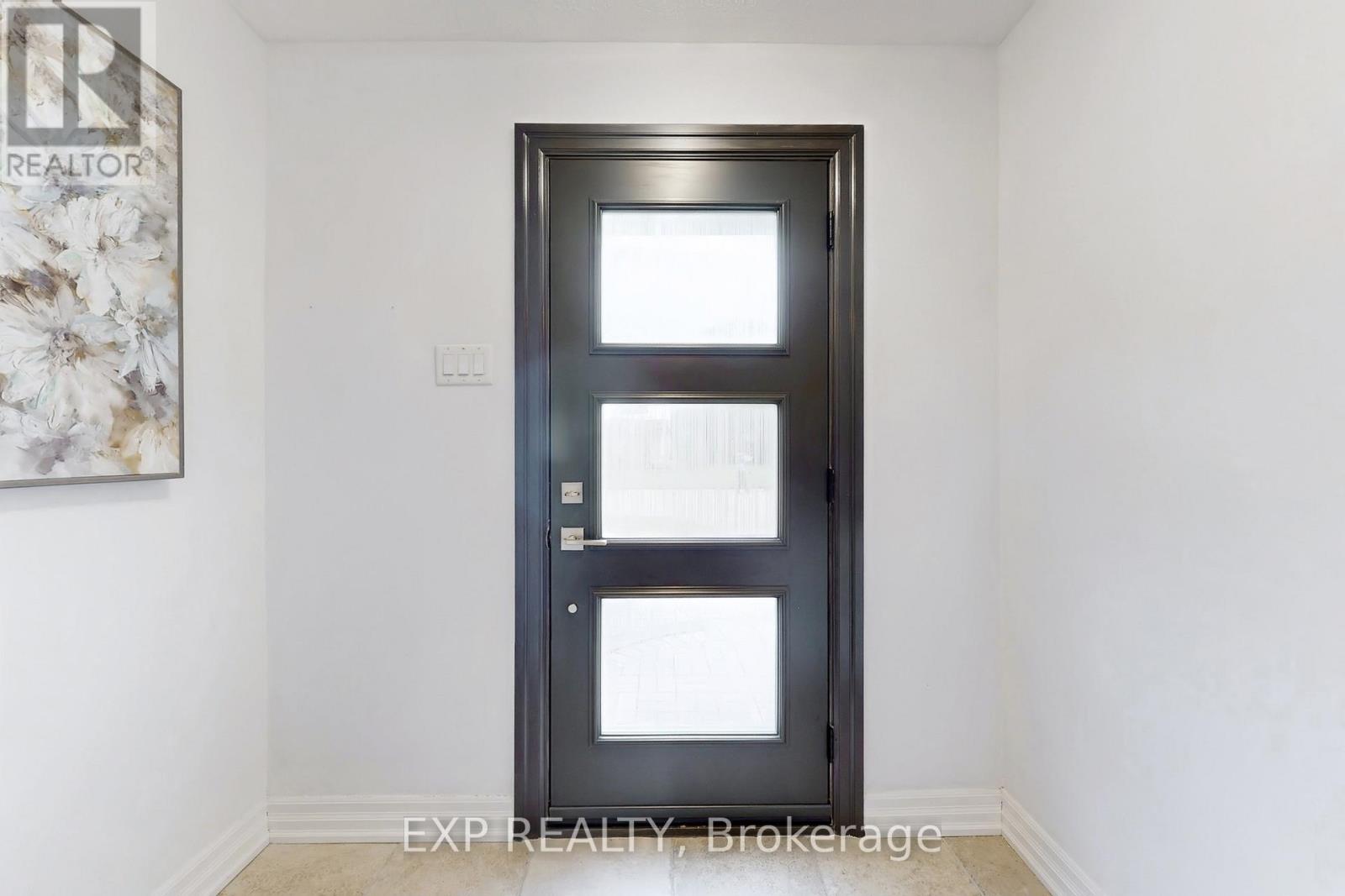 5 Lockton Crescent, Brampton, Ontario  L6W 1C2 - Photo 30 - W12470368