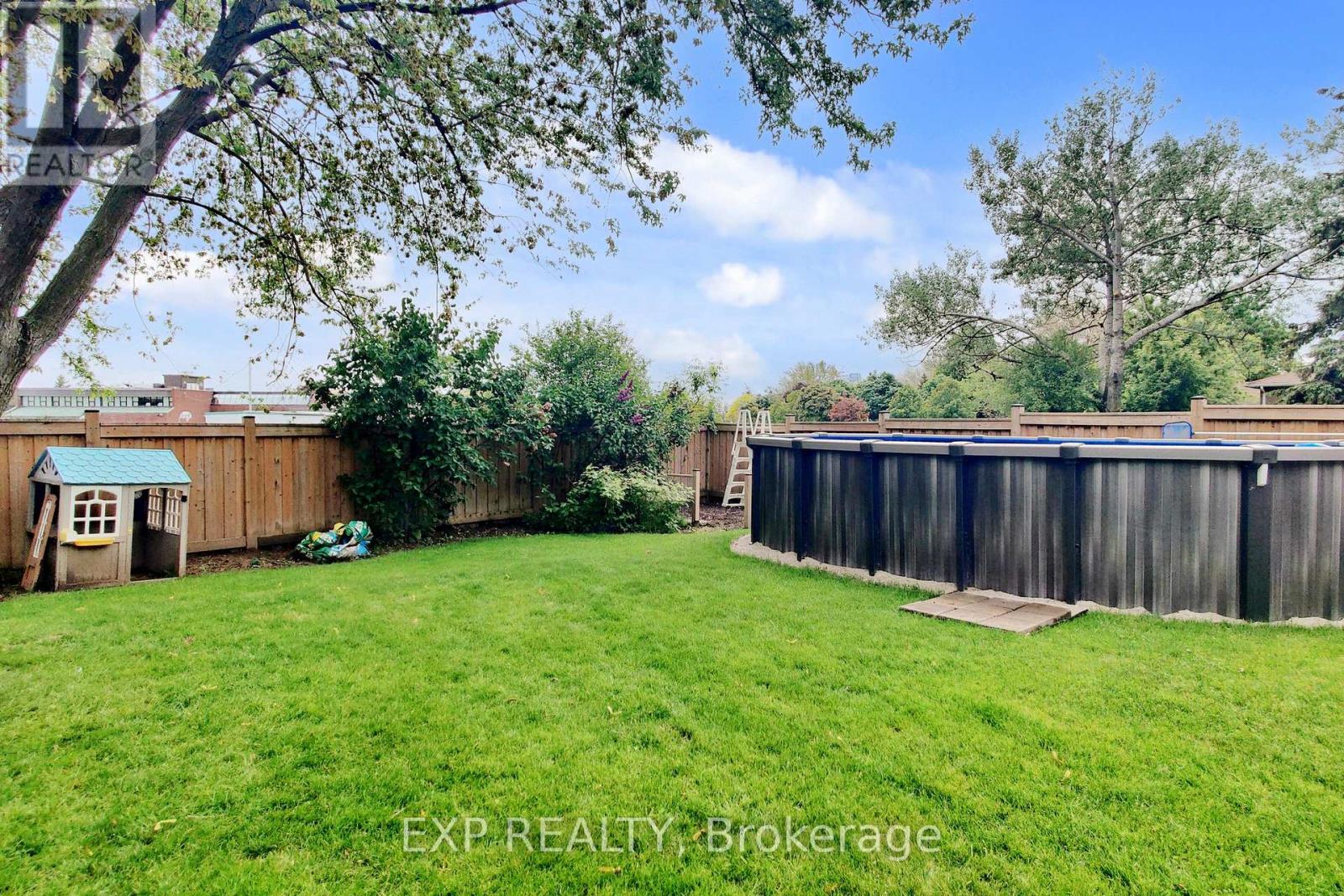 5 Lockton Crescent, Brampton, Ontario  L6W 1C2 - Photo 43 - W12470368