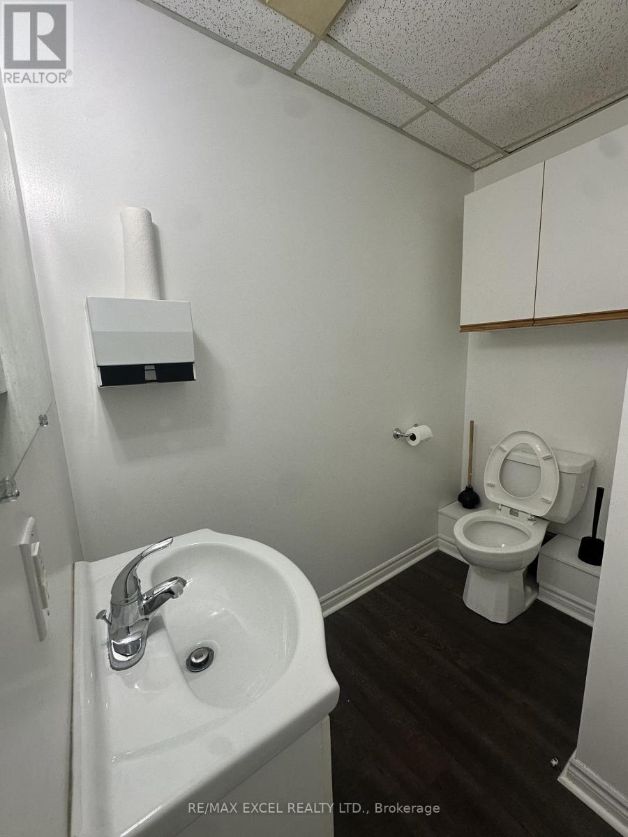 319 Division Street, Cobourg, Ontario  K9A 3R4 - Photo 6 - X12470350