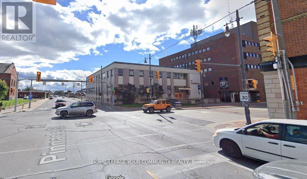 45 Bridge Street E, Belleville, Ontario  K8N 1L5 - Photo 6 - X12470364