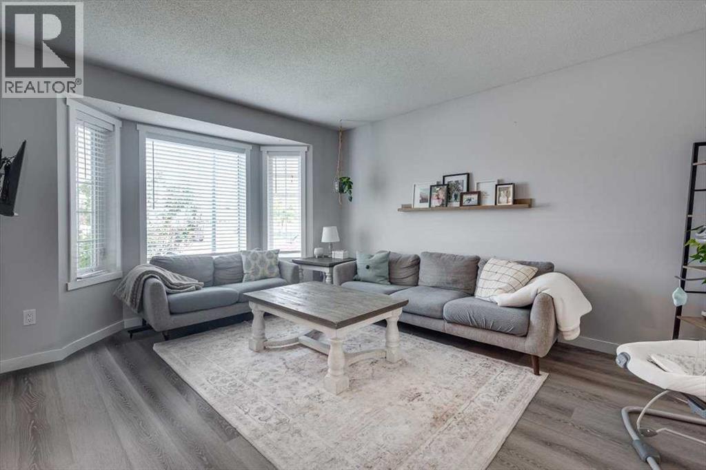 67 Duston Street, Red Deer, Alberta  T4R 2L6 - Photo 7 - A2252895