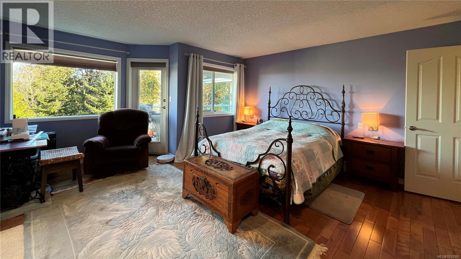 986 Seapearl Pl, Saanich, British Columbia  V8Y 2X3 - Photo 24 - 1013390