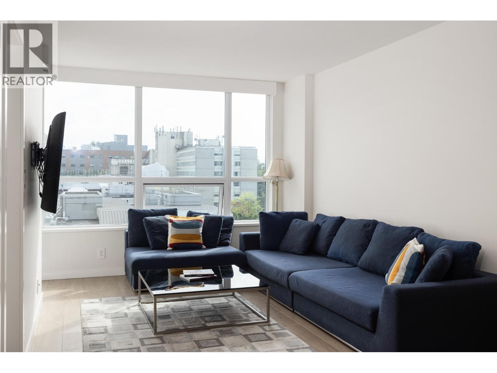 810 125 E 14th Street, North Vancouver, British Columbia  V7L 0E6 - Photo 10 - R3047892