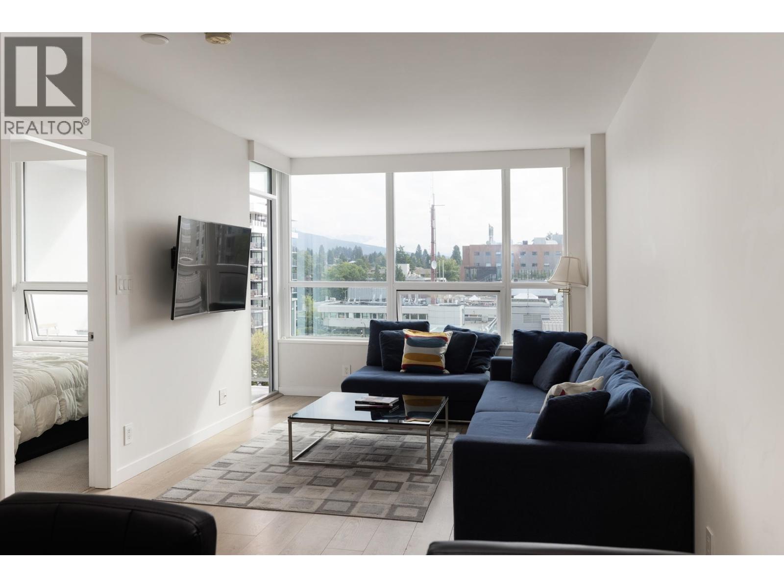 810 125 E 14th Street, North Vancouver, British Columbia  V7L 0E6 - Photo 11 - R3047892