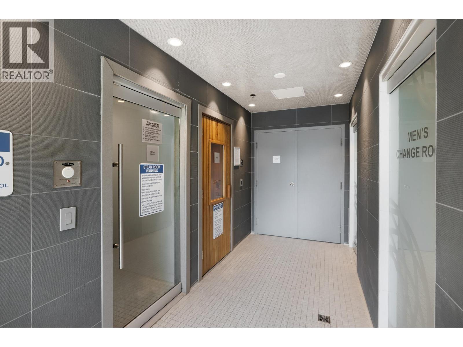 810 125 E 14th Street, North Vancouver, British Columbia  V7L 0E6 - Photo 25 - R3047892