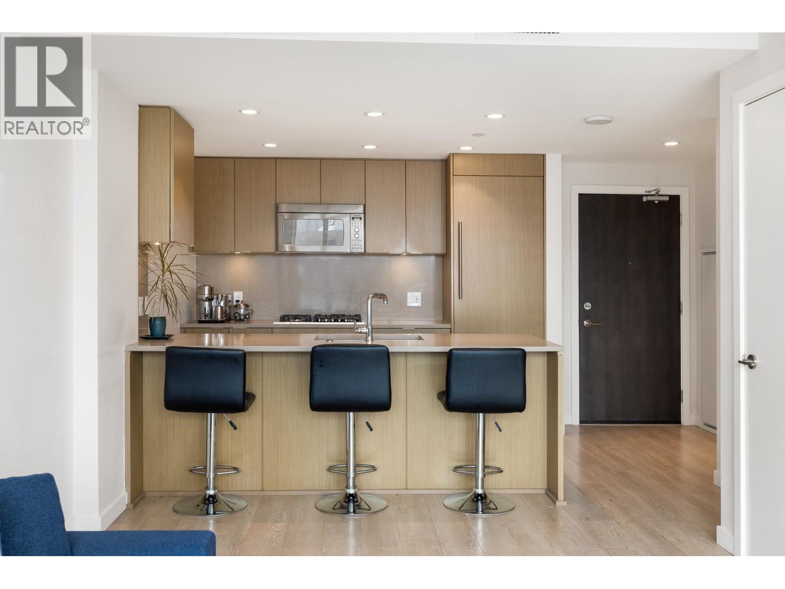 810 125 E 14th Street, North Vancouver, British Columbia  V7L 0E6 - Photo 14 - R3047892