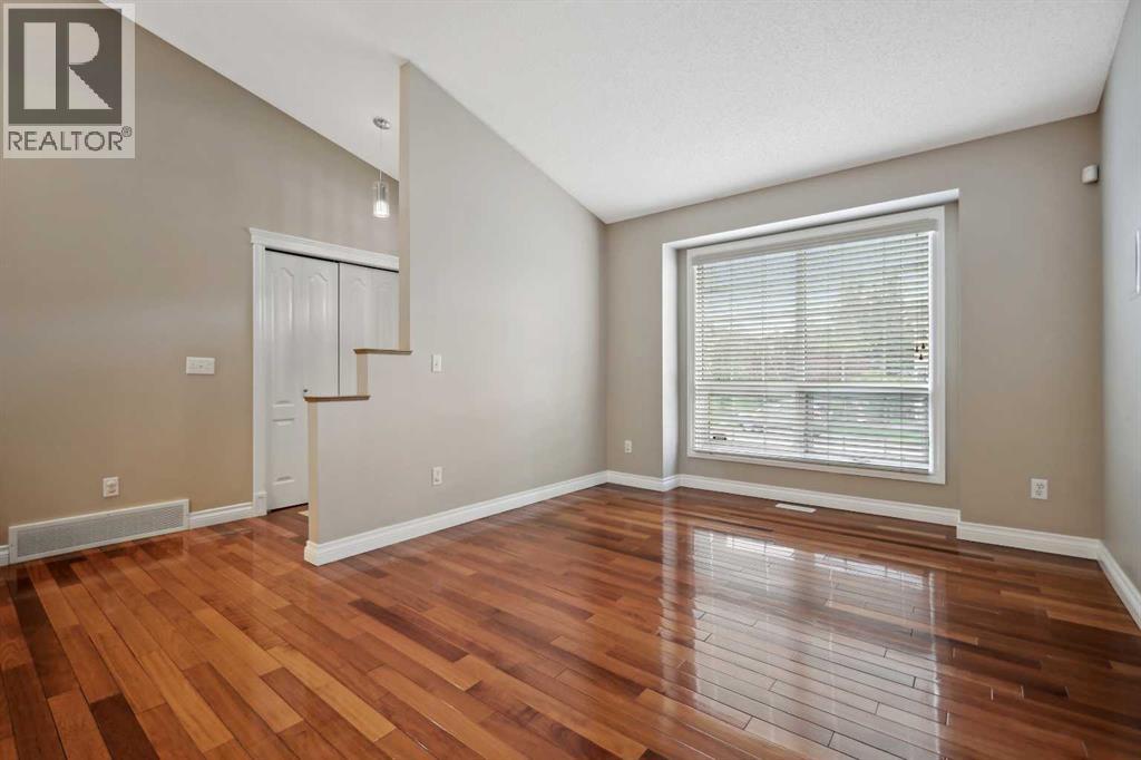 26 Hamptons Grove Nw, Calgary, Alberta  T3A 5C2 - Photo 6 - A2263320