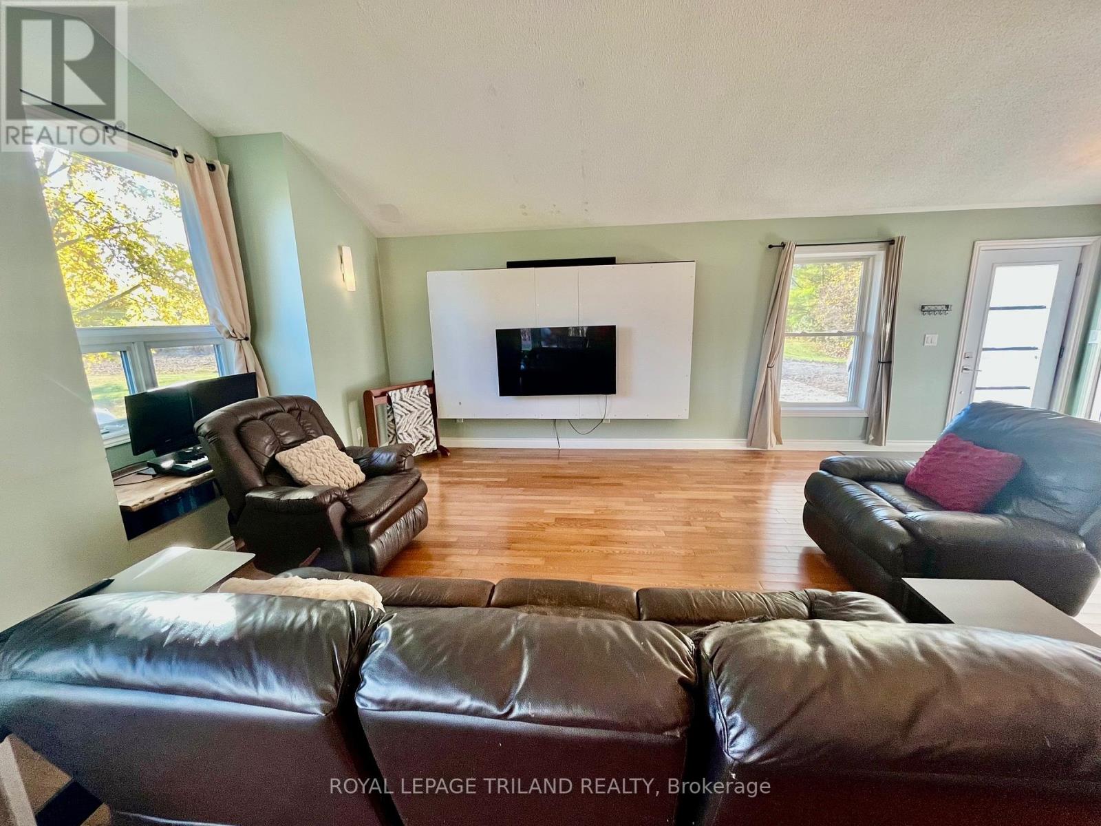 32896 Chalmers Line, Dutton/dunwich (Iona), Ontario  N0L 1P0 - Photo 15 - X12470306