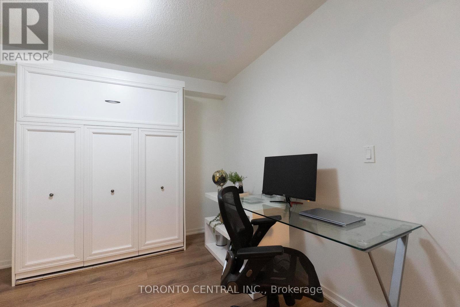 522 - 68 Abell Street, Toronto, Ontario  M6J 0A2 - Photo 15 - C12470378