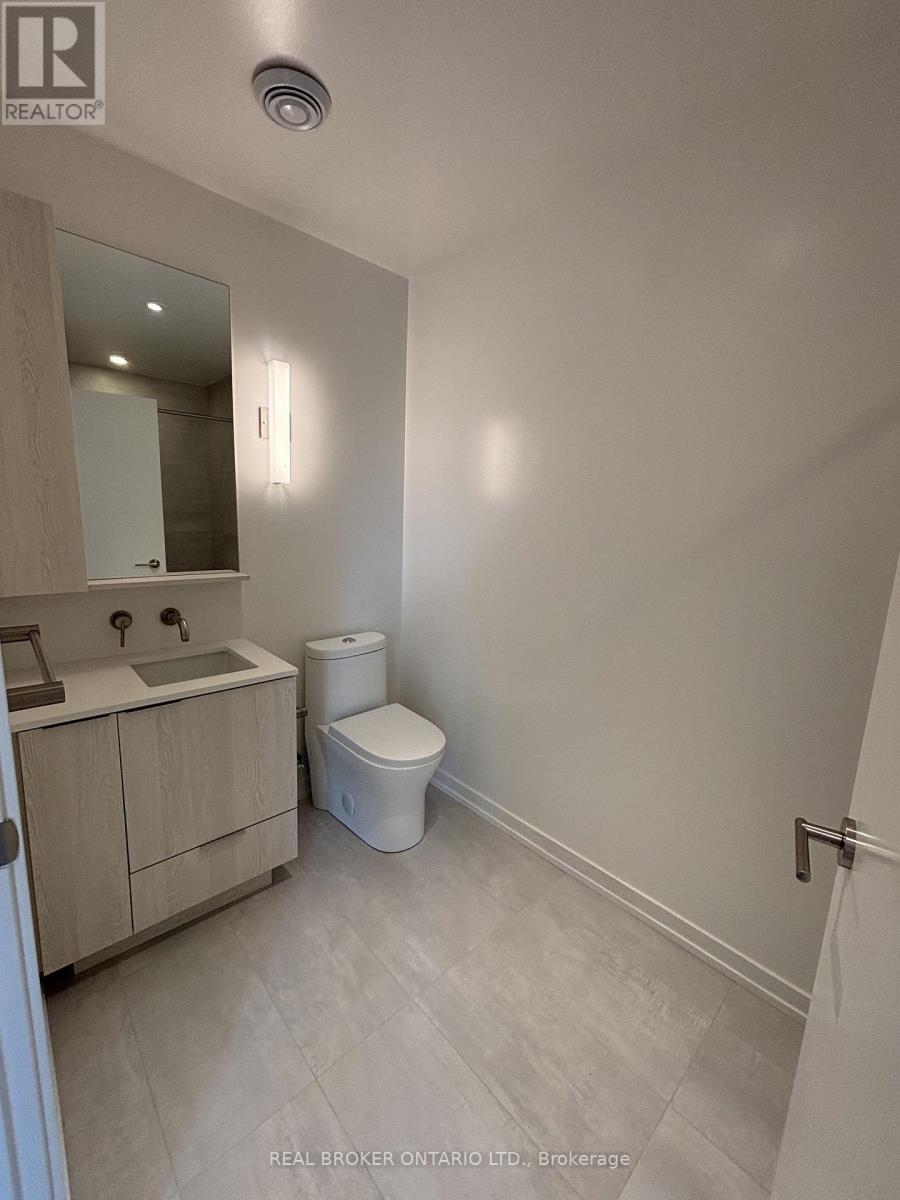 420s - 110 Broadway Avenue, Toronto, Ontario  M4P 1V7 - Photo 12 - C12470385