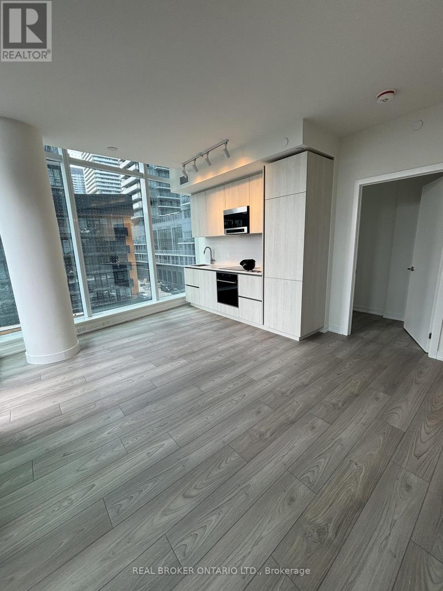 420s - 110 Broadway Avenue, Toronto, Ontario  M4P 1V7 - Photo 2 - C12470385