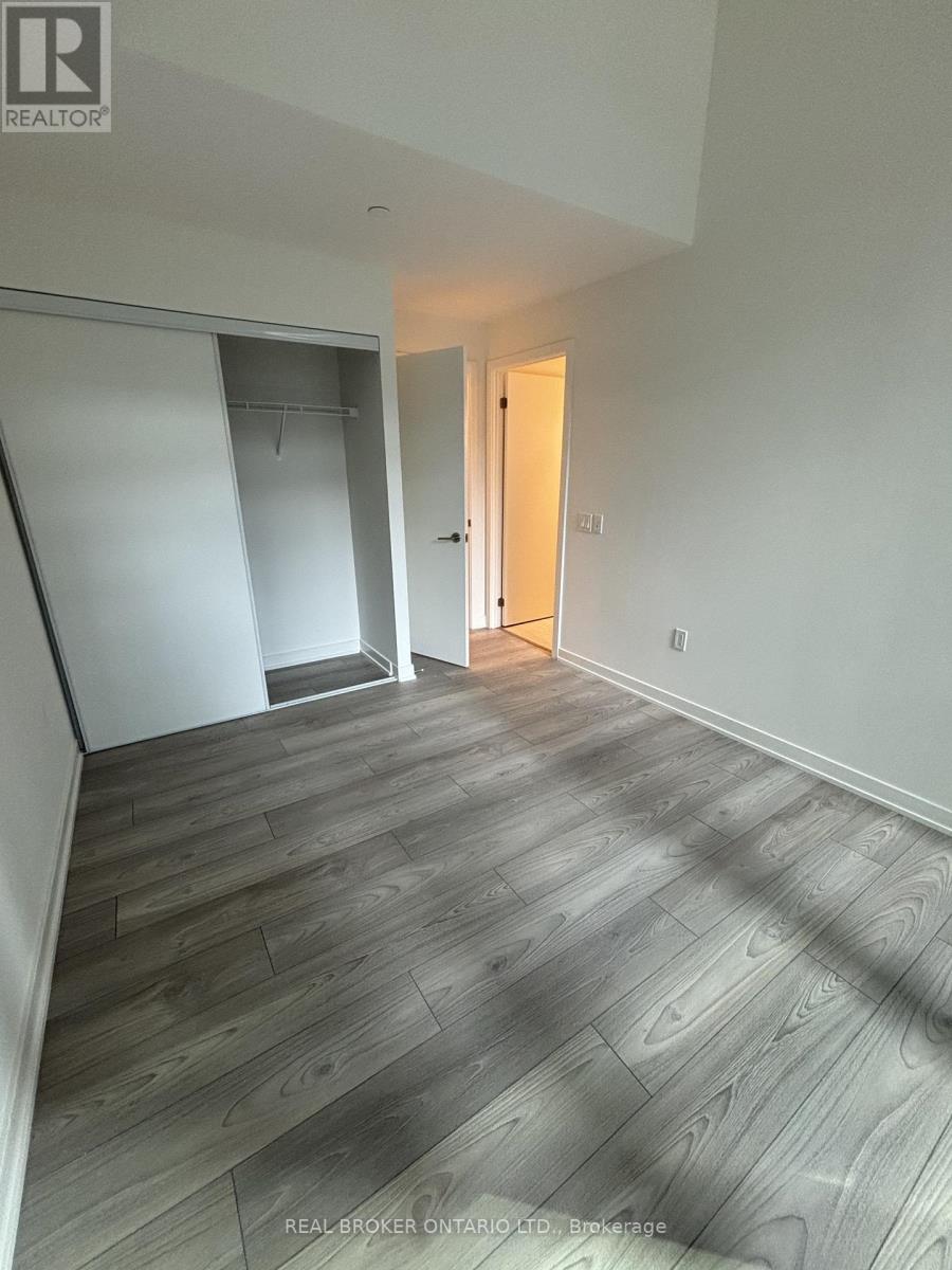 420s - 110 Broadway Avenue, Toronto, Ontario  M4P 1V7 - Photo 4 - C12470385