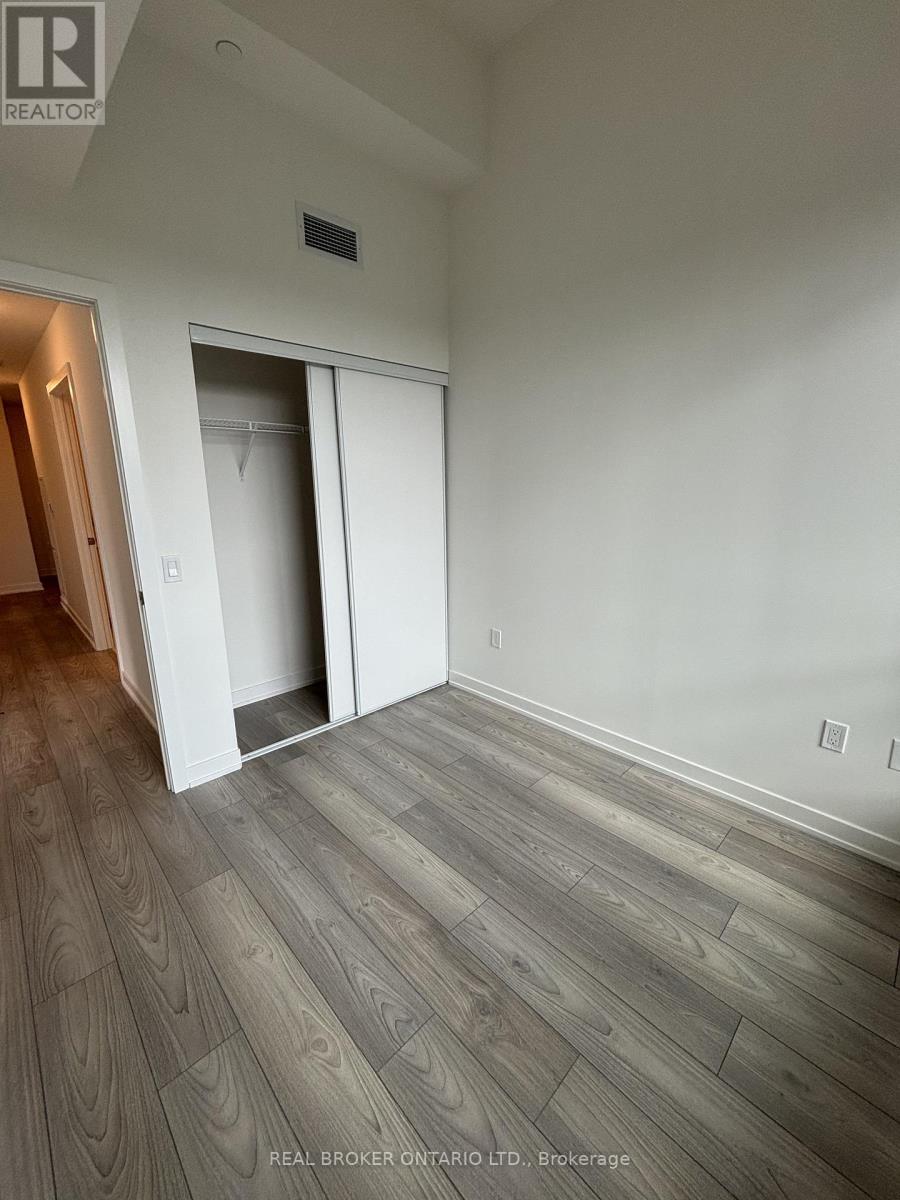 420s - 110 Broadway Avenue, Toronto, Ontario  M4P 1V7 - Photo 8 - C12470385