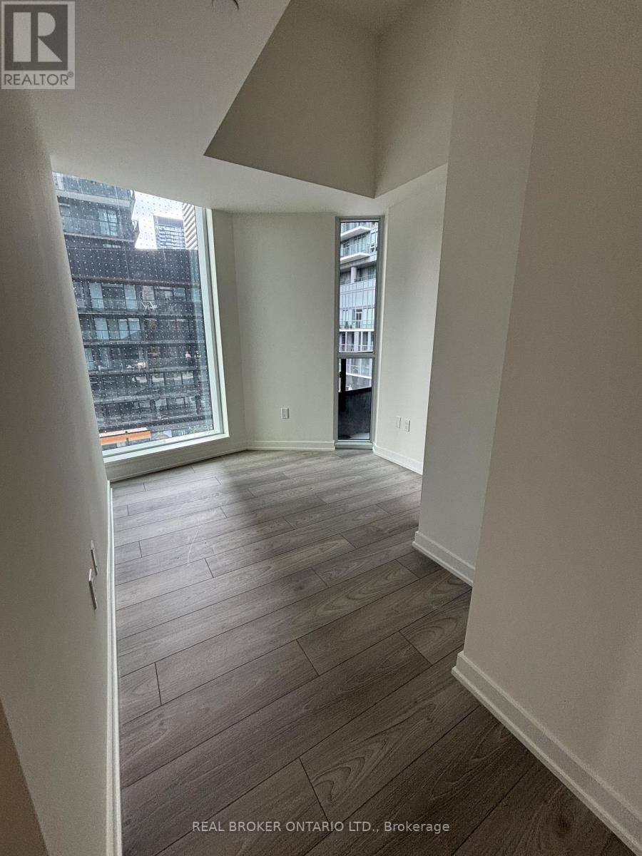 420s - 110 Broadway Avenue, Toronto, Ontario  M4P 1V7 - Photo 9 - C12470385