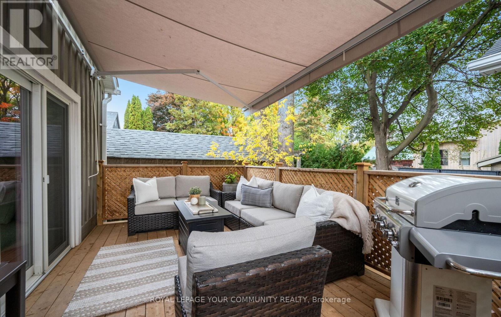 43 Wells Street, Aurora, Ontario  L4G 1S8 - Photo 41 - N12470252