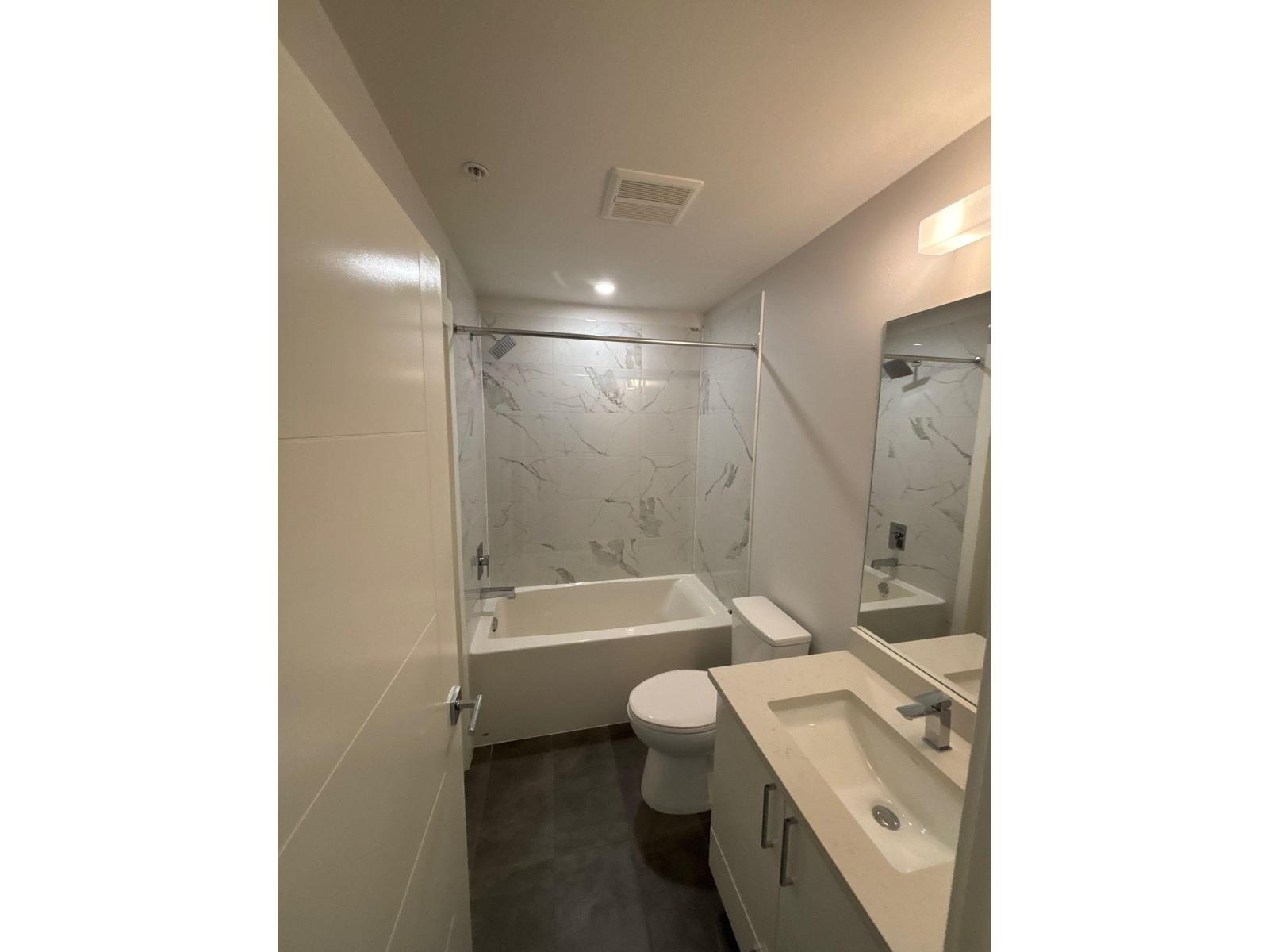 611 33886 Pine Street, Abbotsford, British Columbia  V2S 2P3 - Photo 9 - R3057710