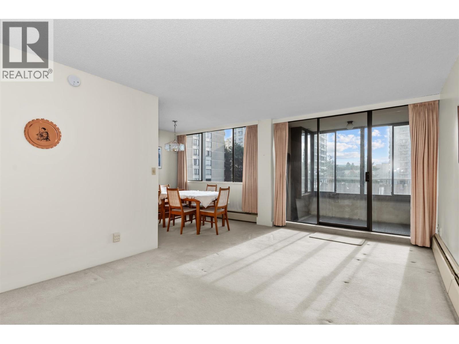 505 740 Hamilton Street, New Westminster, British Columbia  V3M 5T7 - Photo 2 - R3047196
