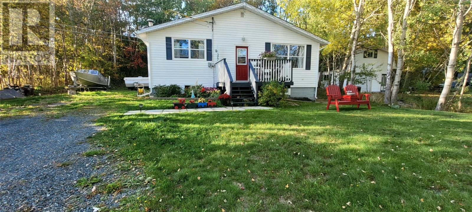 377 J. R. Smallwood Boulevard, Gambo, Newfoundland & Labrador  A0g 1T0 - Photo 1 - 1291603