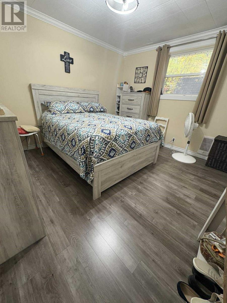 377 J. R. Smallwood Boulevard, Gambo, Newfoundland & Labrador  A0g 1T0 - Photo 5 - 1291603