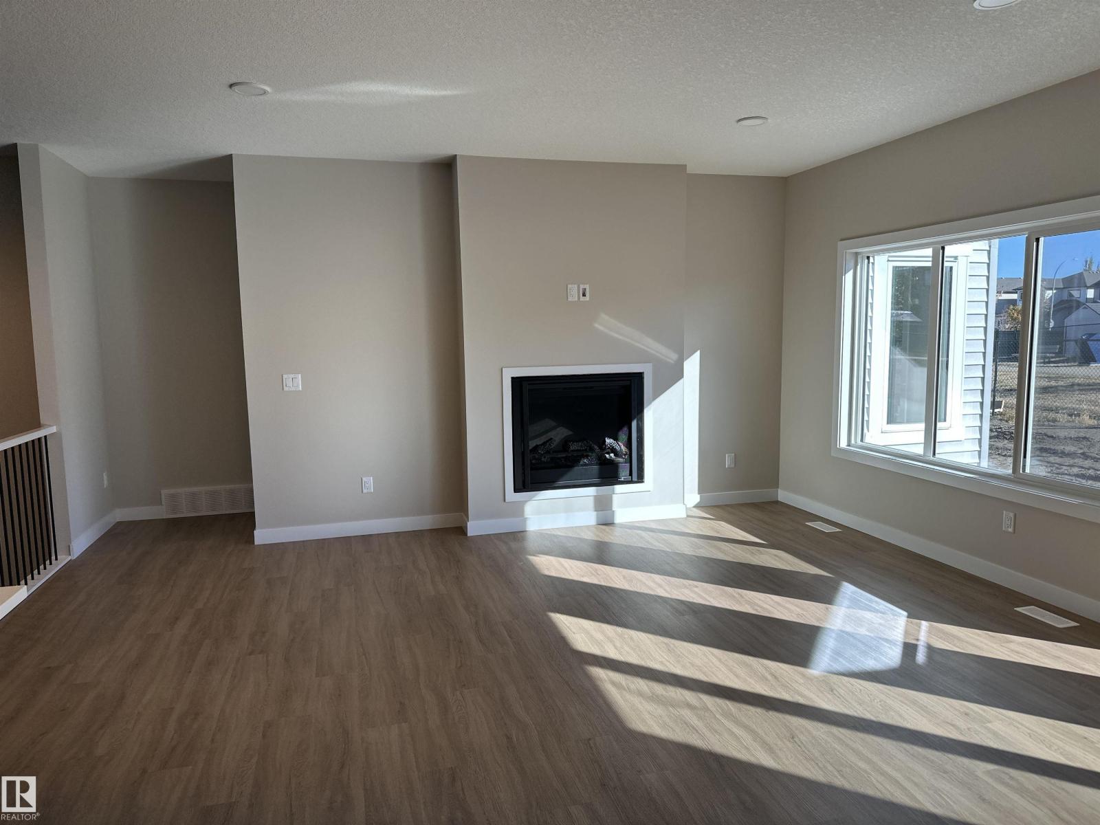145 Elm St, Fort Saskatchewan, Alberta  T8L 0X8 - Photo 5 - E4450392