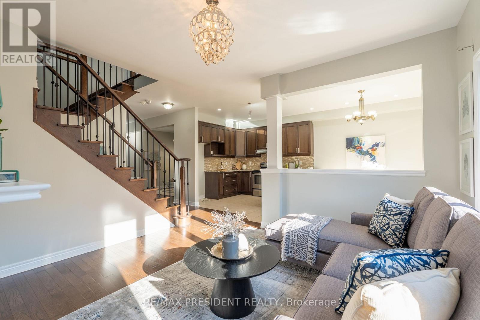 77 Zelda Road, Brampton, Ontario  L6R 3V3 - Photo 15 - W12470388