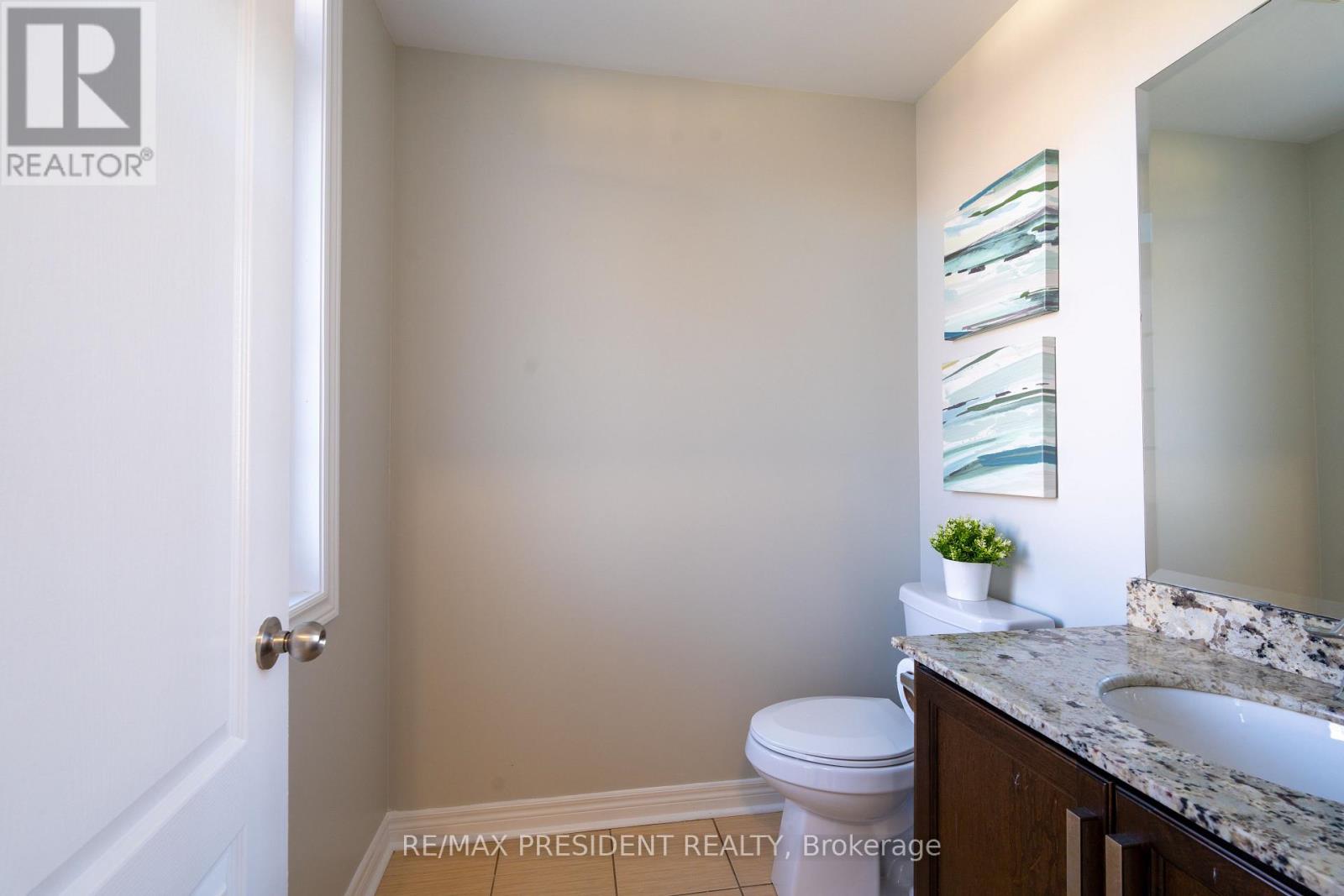 77 Zelda Road, Brampton, Ontario  L6R 3V3 - Photo 16 - W12470388