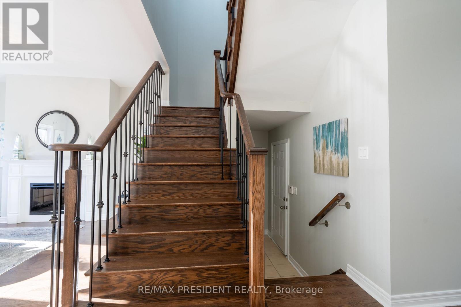 77 Zelda Road, Brampton, Ontario  L6R 3V3 - Photo 18 - W12470388