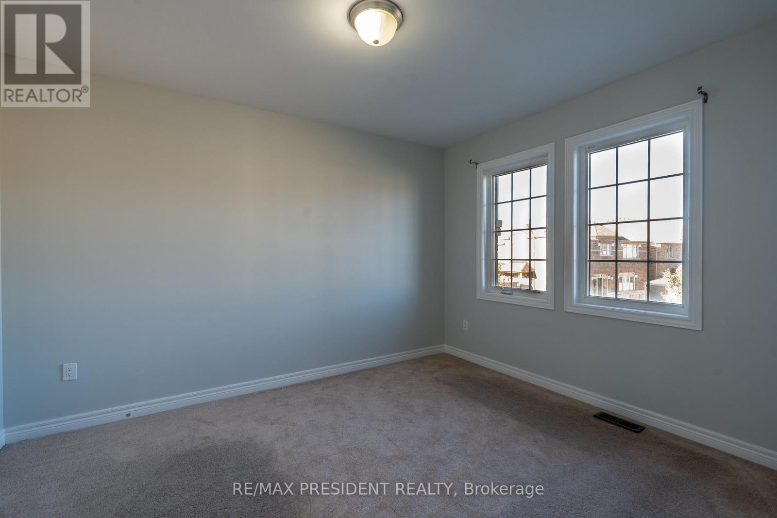 77 Zelda Road, Brampton, Ontario  L6R 3V3 - Photo 30 - W12470388