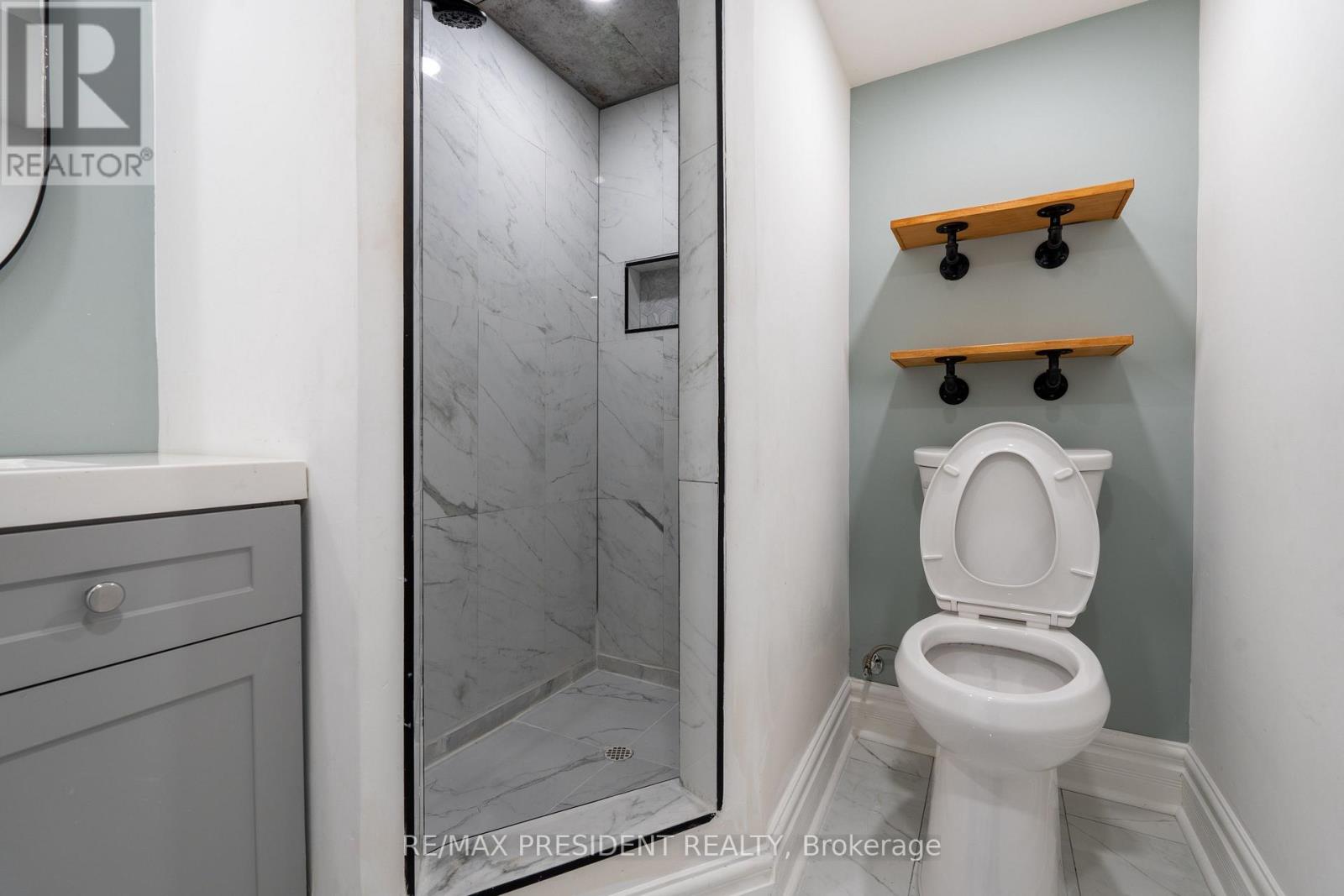 77 Zelda Road, Brampton, Ontario  L6R 3V3 - Photo 39 - W12470388